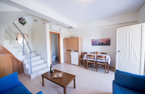 Lefktron Apartment | Manoleas Villas - Apartment 4
