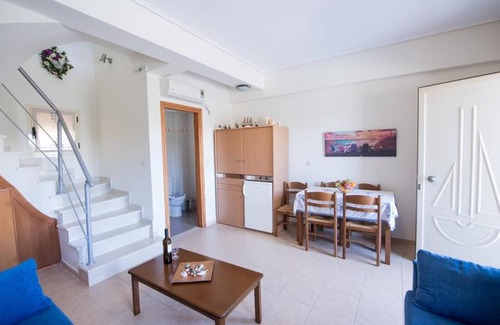 Stoupa Apartment | Manoleas Villas - Apartment 5