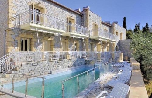 Stoupa Apartment | Manoleas Villas - Apartment 8