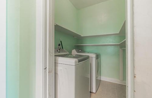 Willoughby Spit House | Manor and Mutts #2 cottage