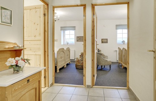 Spøttrup House | Manor house in a beautiful surrounding. Swimming pool. 41,000 m2 lovely park.