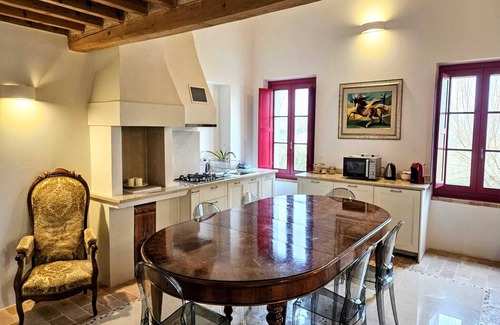 Monsano Apartment | Manor in Marche near Adriatic Beaches