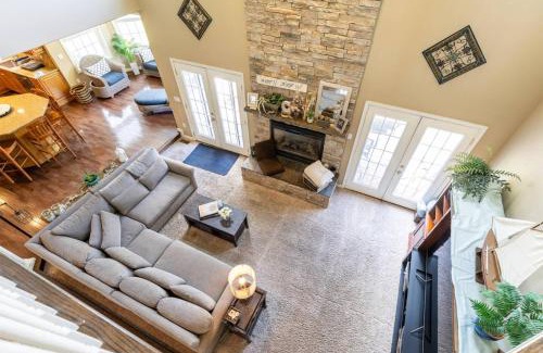 Severna Park House | Manor in the Park - Annapolis