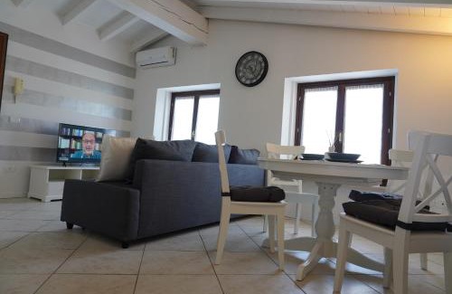 Lonato del Garda Apartment | mansarda dolce vita