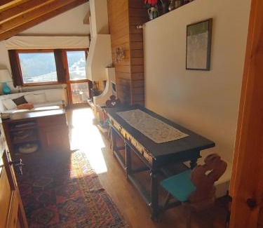 Cortina d'Ampezzo Apartment | Mansarda in chalet a Cortina