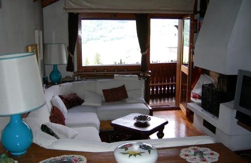 Cortina d'Ampezzo Apartment | Mansarda in chalet a Cortina