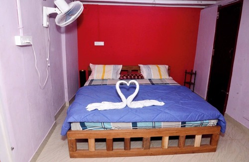 Virarajendrapet Hotel | Manthan Homestay
