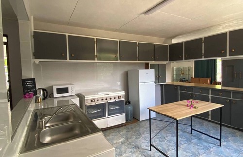 Faaa House | Manureva Lodge