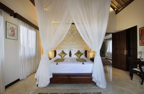 Denpasar Timur Hotel | Manzelejepun Villa & Pavilion