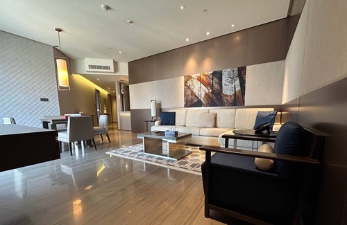 Bur Dubai Apartment | Manzil-Elegant 1BR Apt near Dubai Frame