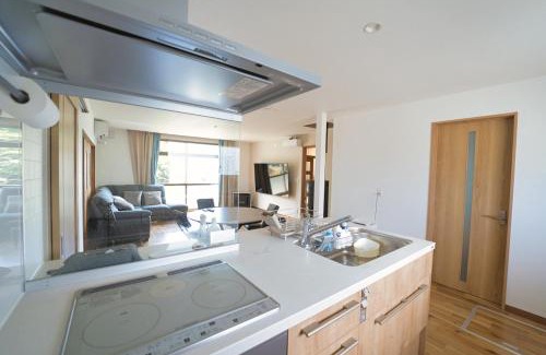 Asahikawa House | Maple Farm