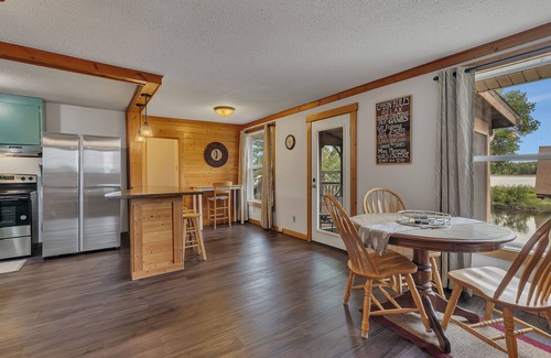 South Haven Cabin | Maple Hill Resort "Dally Cabin" 1 Hour from Mpls on Clearwater and Grass Lake