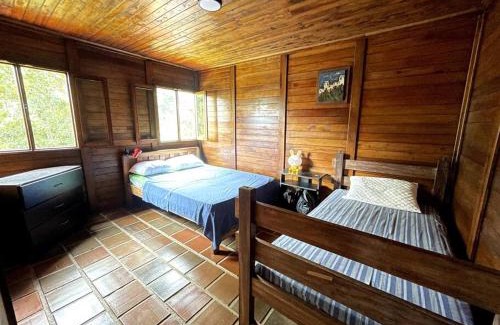 Dagua House | María Ce - Cabaña familiar en el K25 vía al mar