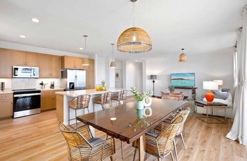 Makaha Valley House | @ Marbella Lane - Serene & Lovely MT + Ocean Views