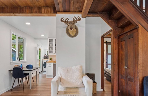 Neahkahnie Beach Cabin | ☀️ March Discounts! Gorgeous Cabin Remodel! Easy Beach Access! Manzanita!☀️
