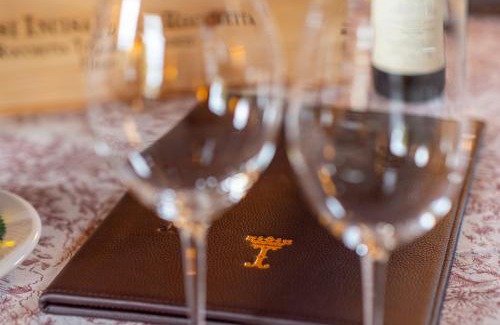 Rocchetta Tanaro House | Marchesi Incisa Winery Lodge