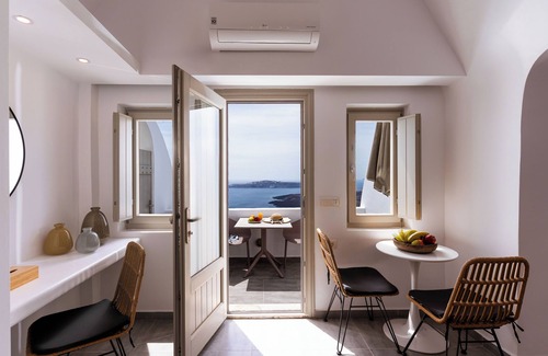 Imerovigli Apartment | Mardanza Krokos Suites