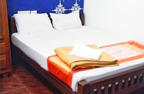 Kuzhuppilly Hotel | Mare blu Resort