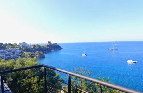 Cefalu Villa | Maree Villas