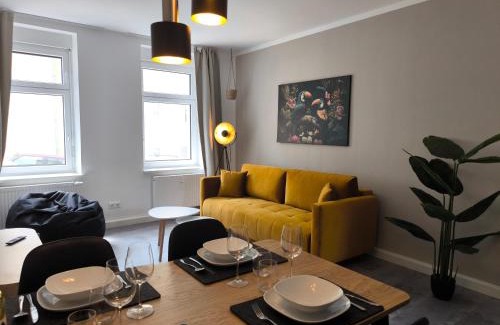 Gera Apartment | maremar - Apartments am Ferberturm - Luxus Boxspringbett - Küche - Arbeitsplatz - WLAN