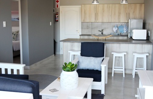 De Nova Apartment | Mari-Amor Self-Catering Apartments