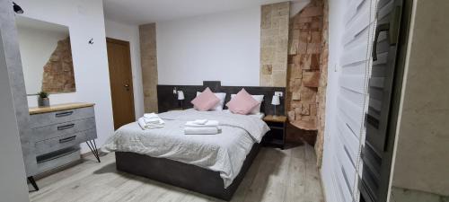 Nazareth House | Maria's GuestHouse - Uphill View of Nazareth F