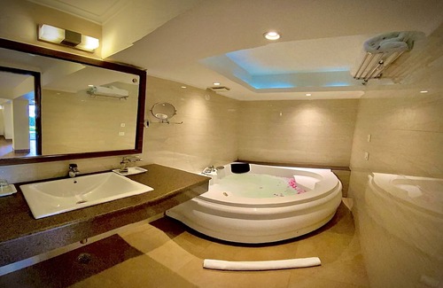 Baldeyan Hotel | Marigold Sarovar Portico Shimla