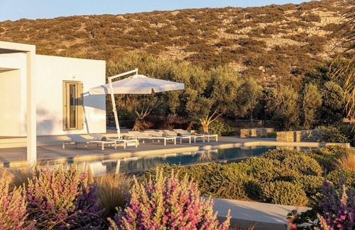Paros Villa | Marike - Five Bedroom Villa, Sleeps 10