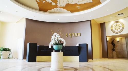 Herzliya Pituach Apartment | Marina Towers - Herzeliya