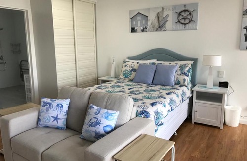 Wannanup Ski Chalet | Marina View Chalets