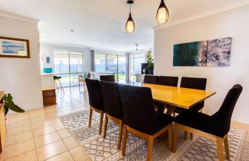 Geographe House | Marine Holiday Home - Geographe