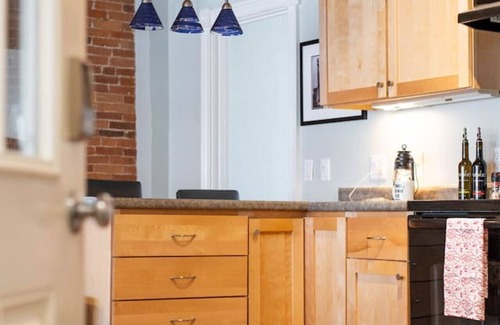 Belfast Apartment | Mariner's Loft on Main St - Right Downtown!