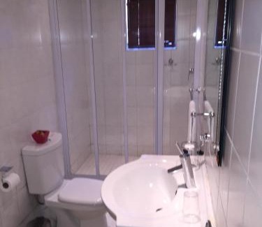 Sandown Cabin | Marion Lodge