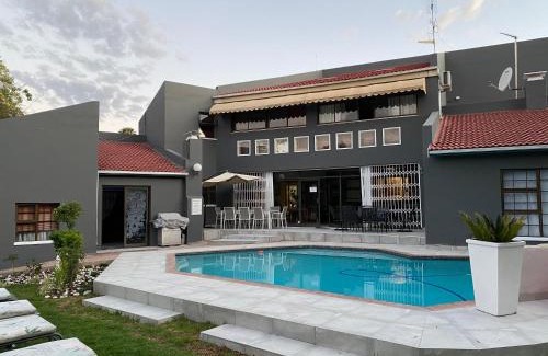 Sandown Cabin | Marion Lodge