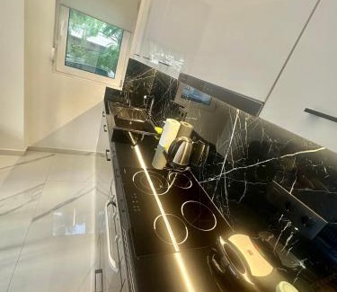 Khalandrion Apartment | Maroussi Exclussive 2