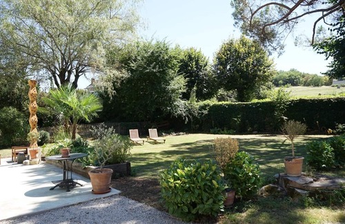 Martel House | Martel Quercy House with garden in Martel