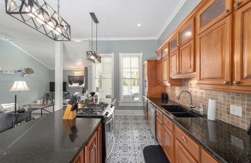 Historic District Apartment | Martin A -Private historic district apt with pool-suite A