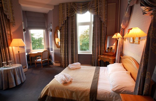 Genval Hotel | Martin's Manoir