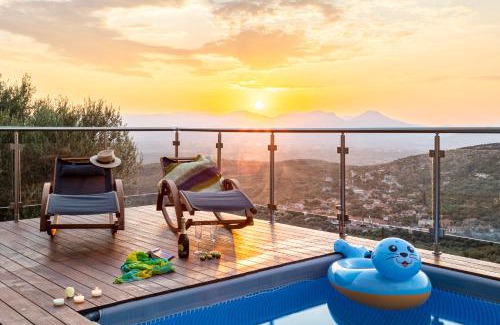 Ano Amfia Apartment | Martinia Pool Getaways - Majestic Panoramic Views