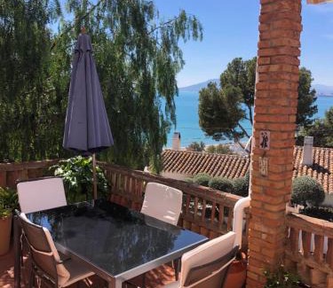 El Candado Apartment | Marvellous Malaga Mediterranean and Mountain Views
