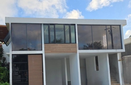 Cupey House | Marvelous 6-bedroom house with private Pool and AC in San Juan