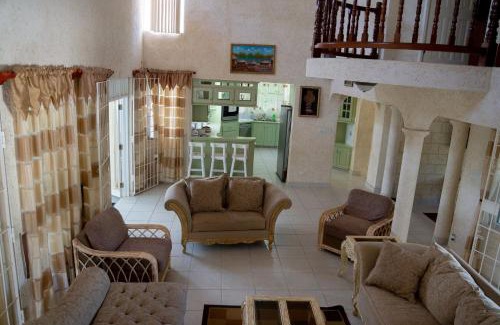 Paynes Bay Villa | Marzalea 4 bd Villa by ZenBreak