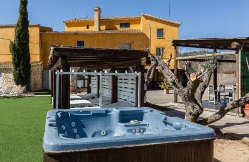 Can Trabal House | Masía Can Trabal