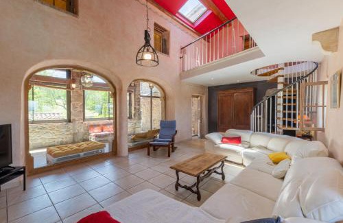 Courry House | Mas Le Bragalou