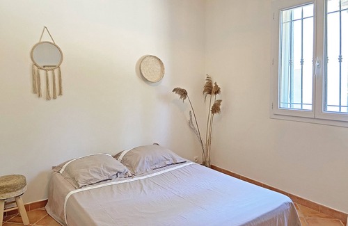 Maillane Other | Mas Provençal - <15min Avignon TGV - à Proximité de Saint-rémy-de-provence