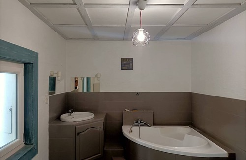 Monteux Other | Mas Provençal with swimming pool and park between Avignon and Carpentras