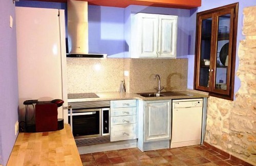 Banyeres del Penedes Cottage | Masia Casa Roja for 18 people