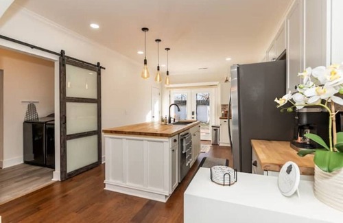 Franklinton House | Mason Station-Historic Manor & modern luxuries, 3 mins to Downtown Franklinton