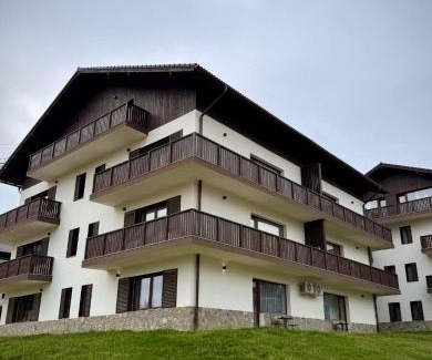 Vladeni Apartment | Massif Carpathian Call