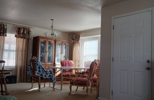 Quartzsite Bed & Breakfast | Master suite with private bathroom, as well as shared, living, kitchen, WiFi